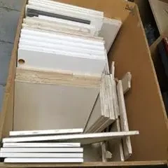 1 palle med assorterede køkkenlåger - ca. 66 stk. 