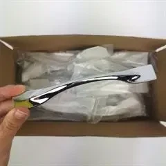 "Sløjfe" bøjlegreb blank krom 96 mm (47 stk) 