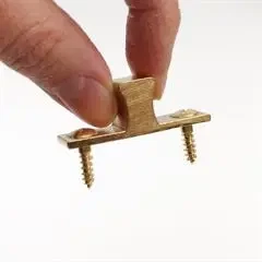 "Sol" knopgreb i massiv messing (OBS vare)