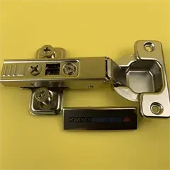 BLUM hængsel BASIS. GRATIS dækkappe