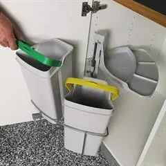 Drej 2 affaldssystem m/automatisk udtræk 2 spande på 9L 