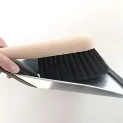 Fejebakkesæt af træ og metal