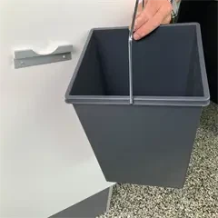 HAILO 15L affaldsspand + ophængsbeslag til bred montering