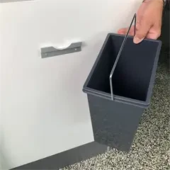 HAILO 7L affaldsspand + ophængsbeslag til bred montering