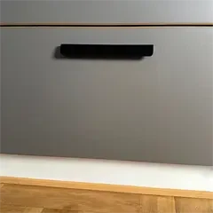 Hvid laminat til sokkel 3000 x H: 100-172 mm