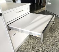 Skuffe med bordplade